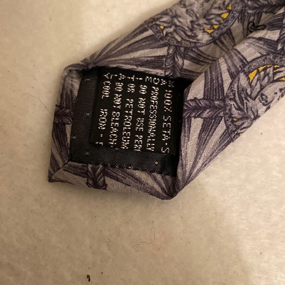 Vintage Gianni Versace medusa men silk tie - Picture 10 of 11